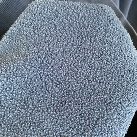 Men’s PUMA Crewneck Sweatshirt - Picture 6 of 6